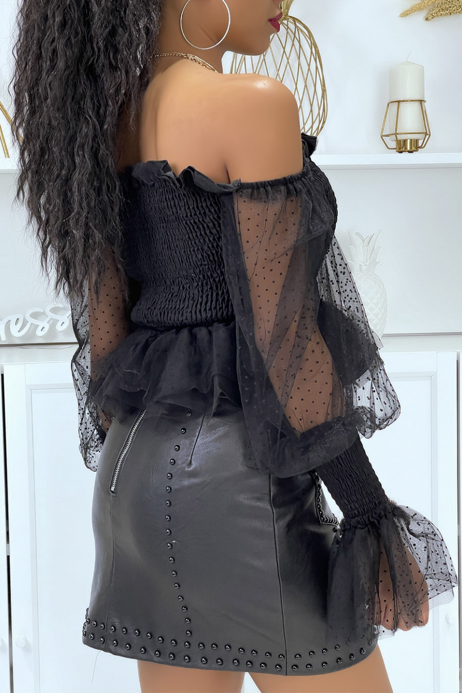 Black boat neck top with flounce and voile sleeves - 3