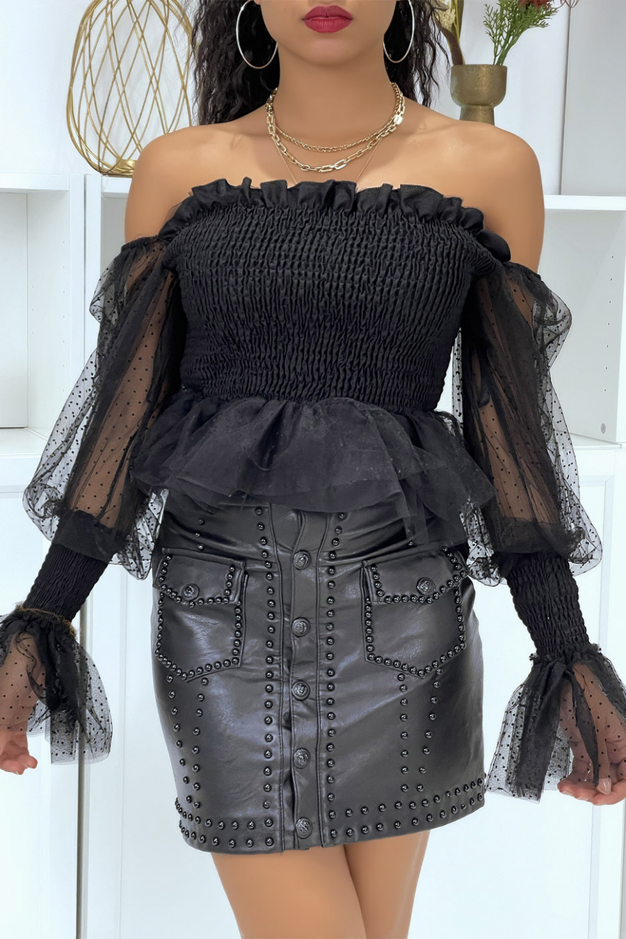 Black boat neck top with flounce and voile sleeves - 5