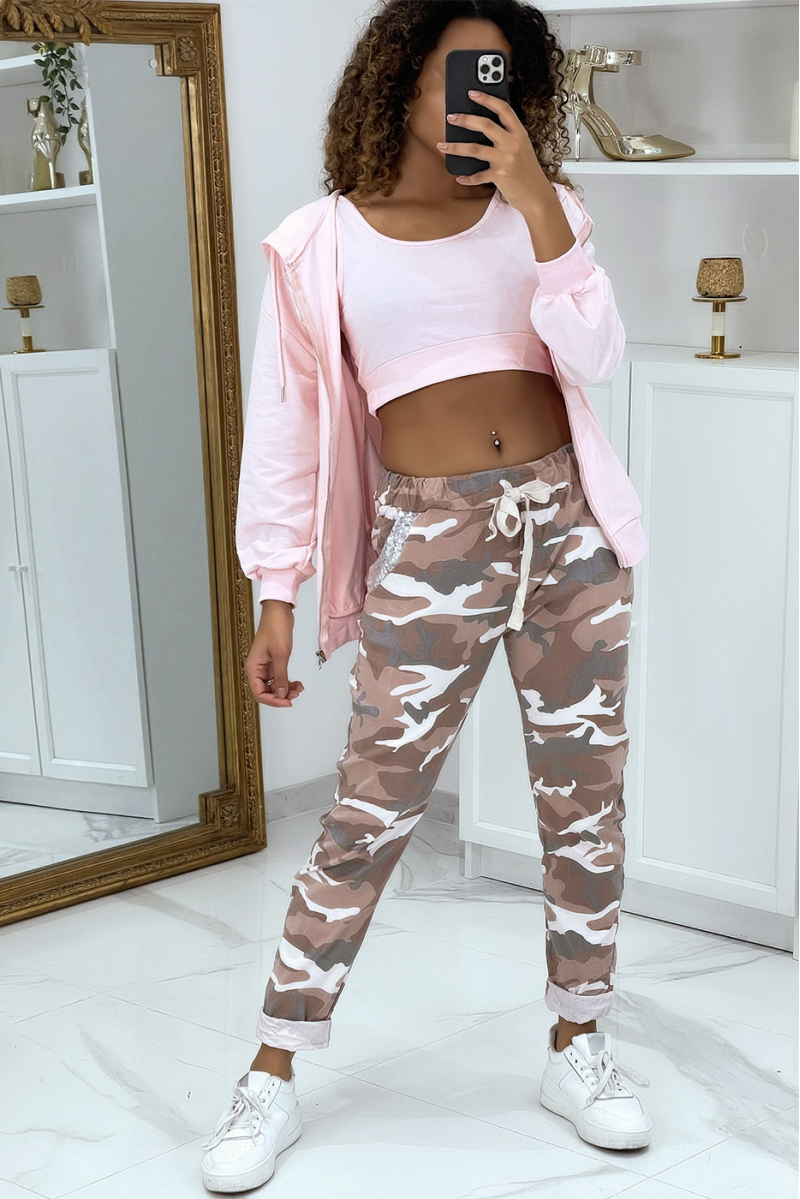 Pink camouflage jeggings with rhinestone details - 4
