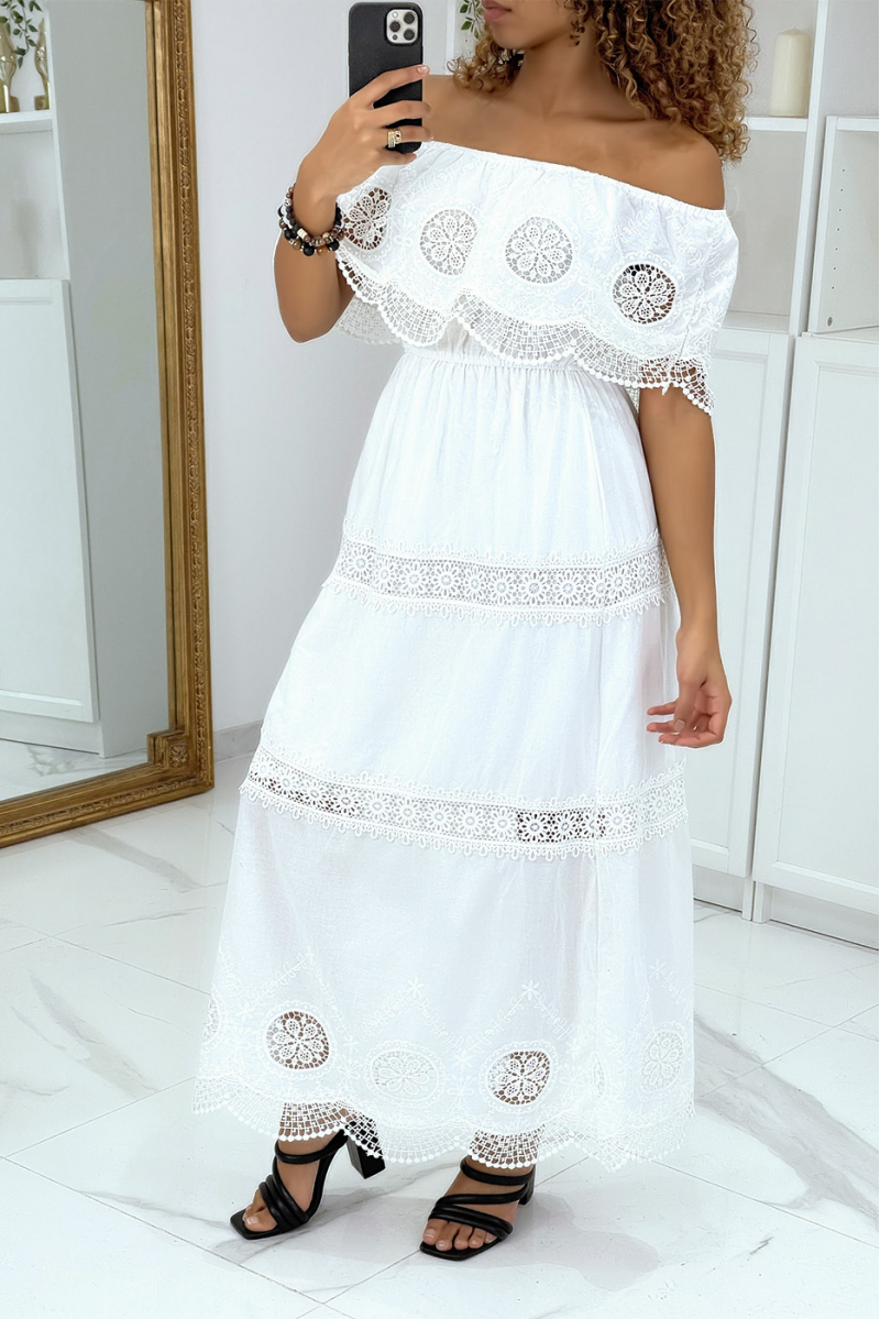 Robe longue ajourée blanche style bohème - 4
