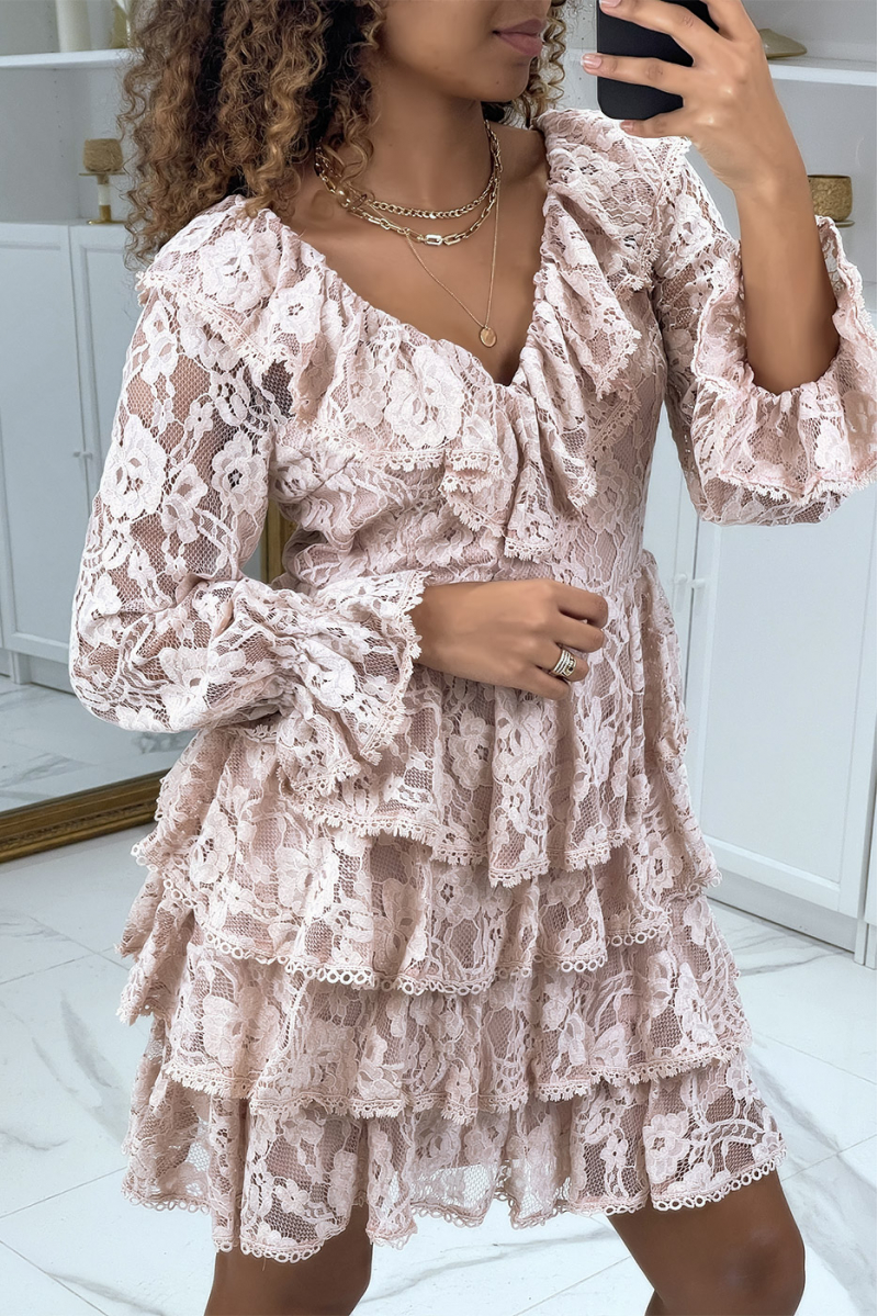Pink lace dress with ruffles - 4