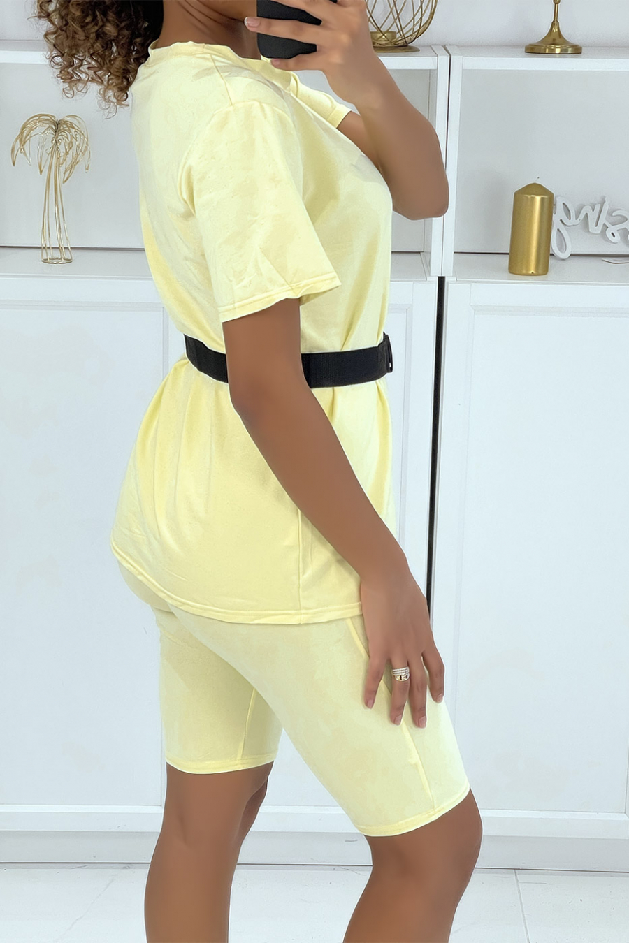 - Geel t-shirt en wielrennerset met riem - 4