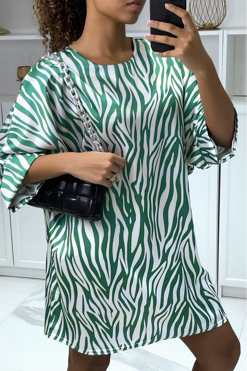Loose tunic dress with green and white zebra pattern - 2