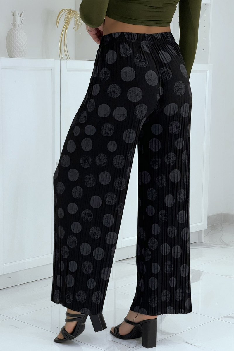 Black pleated palazzo pants with pattern - 3