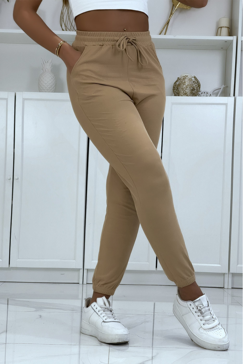 Camel joggers with pockets in a pretty ribbed material - 1