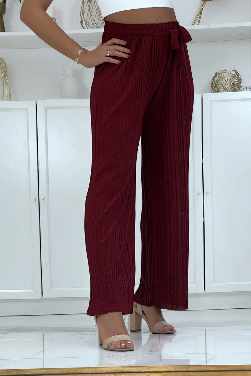 Burgundy pleated palazzo pants with pretty pattern - 2