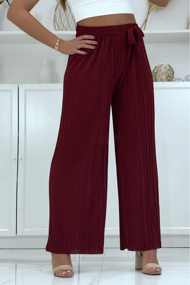 Burgundy pleated palazzo pants with pretty pattern - 3