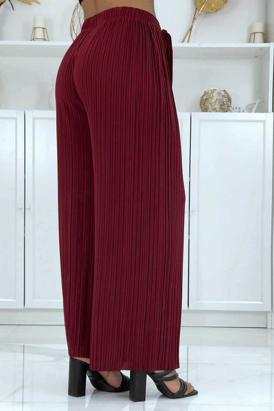 Burgundy pleated palazzo pants with pretty stripe - 3