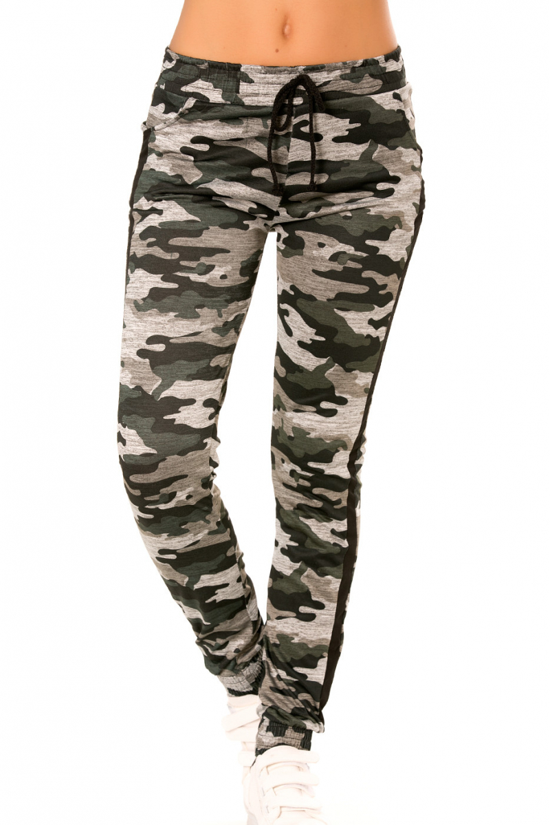 Pantalon jogging militaire gris avec poches et bandes noires. Enleg 9-104A. - 1