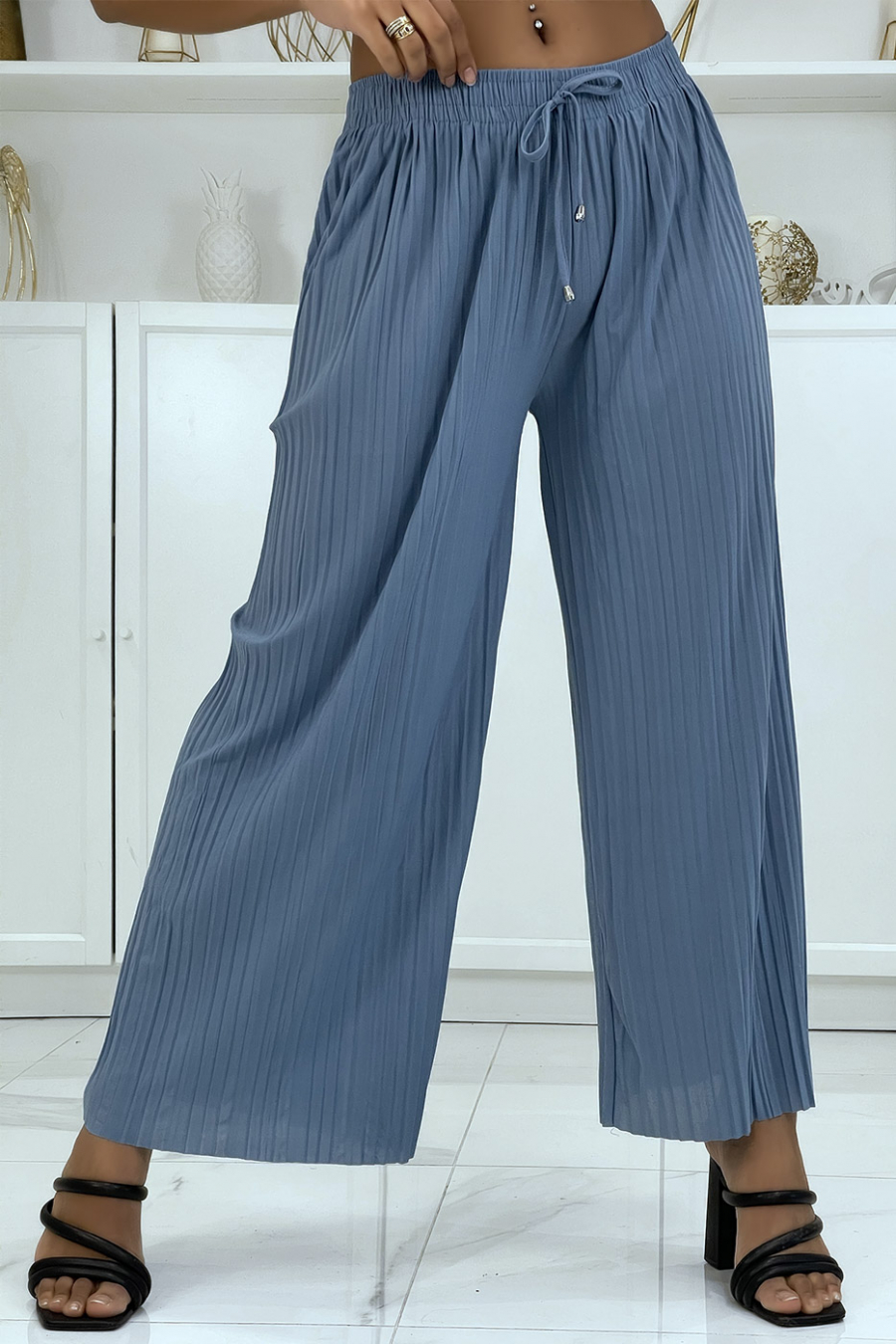 Trendy blue pleated palazzo pants