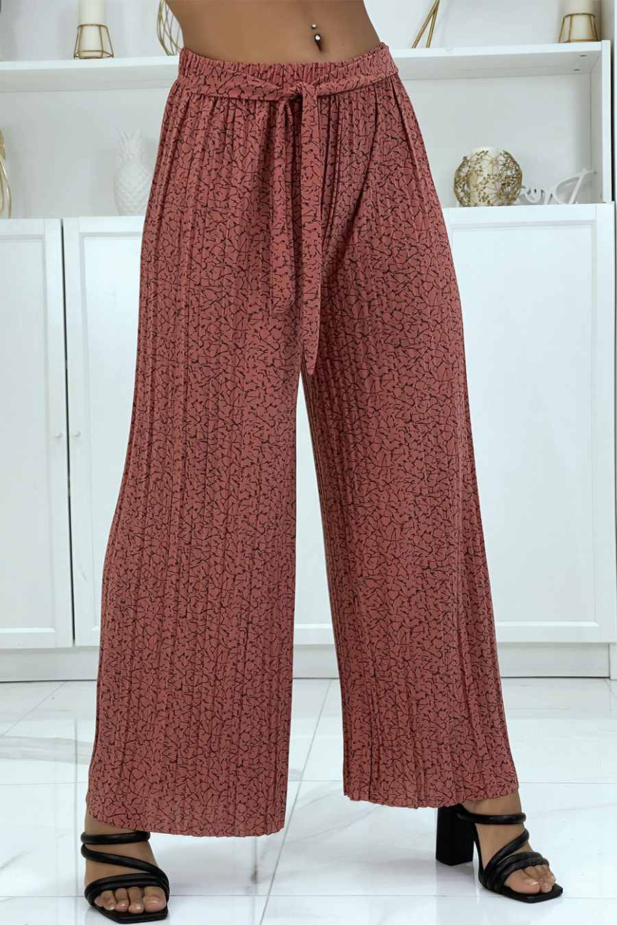Pantalon plissé fluide corail à motif marbre - 3