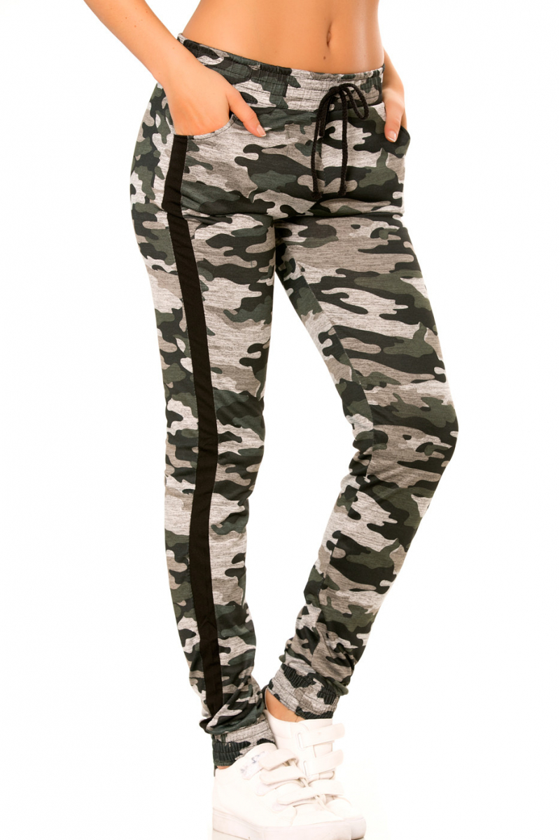 Pantalon jogging militaire gris avec poches et bandes noires. Enleg 9-104A. - 9