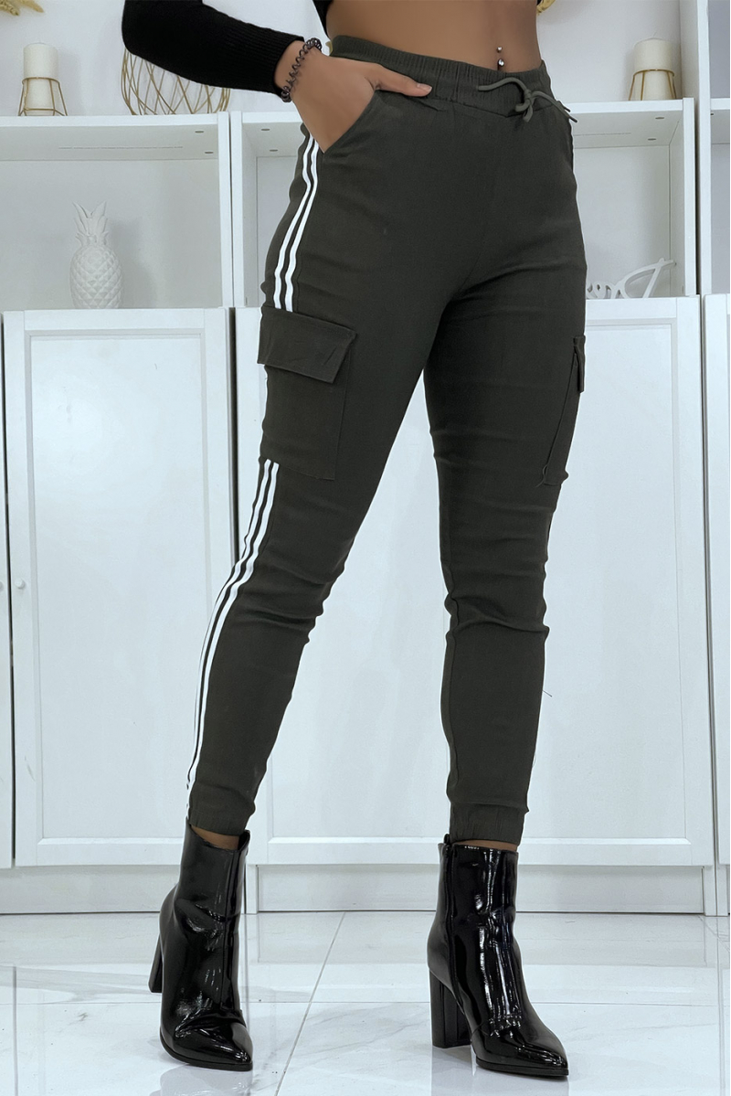 Khaki jeggings with white stripes and pockets - 5
