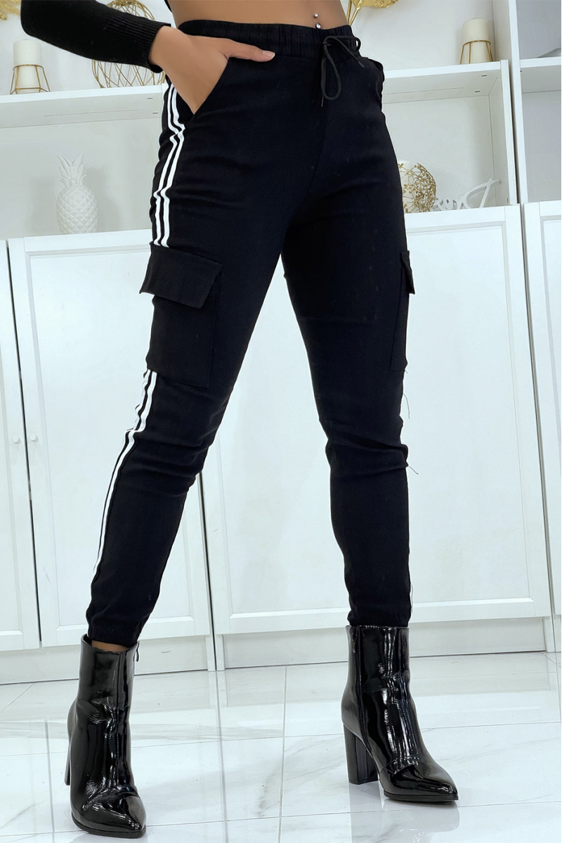 Black jeggings with white stripes and pockets - 4
