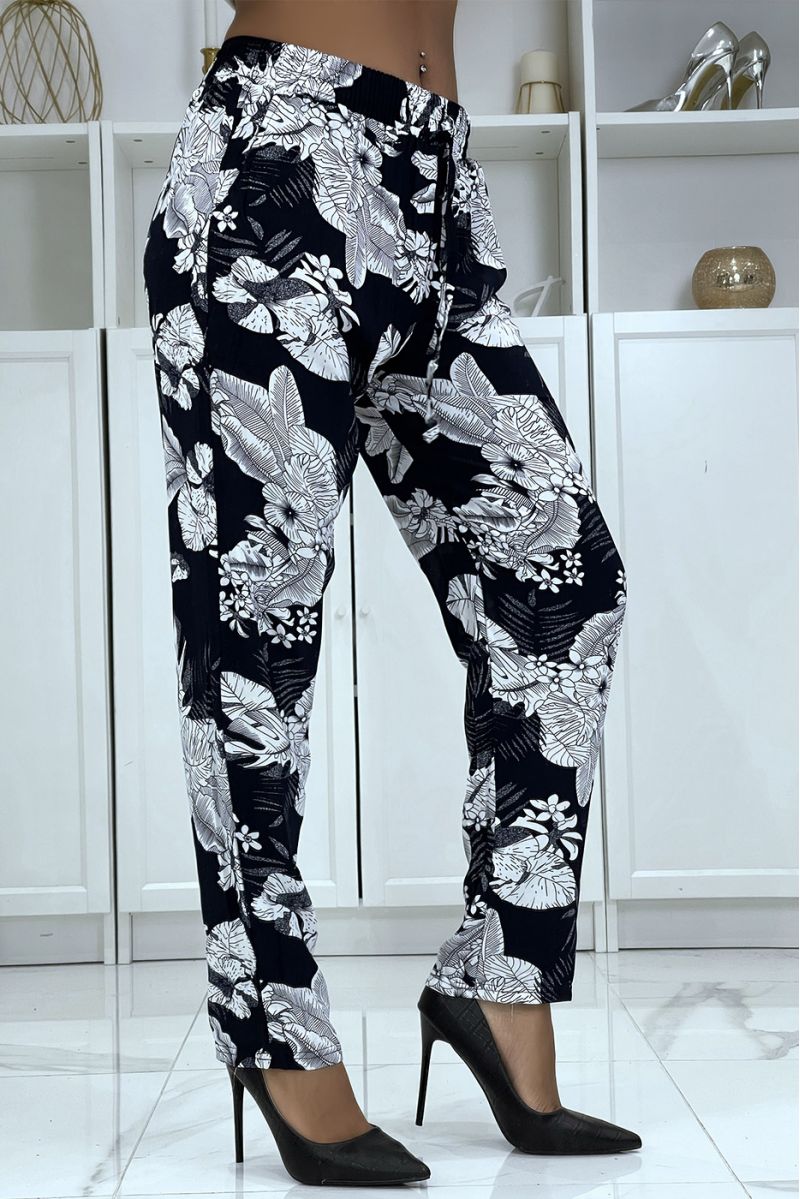 Navy fluid pants with floral pattern B-47 - 2