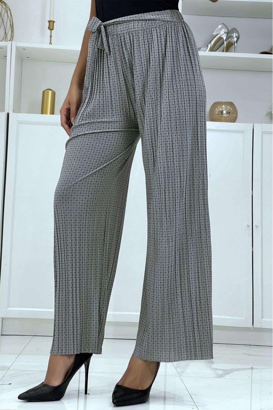 Grijze soepelvallende broek met print - 3