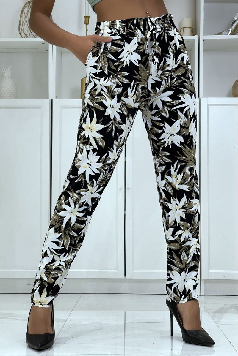 B-10 black fluid pants with floral pattern - 1