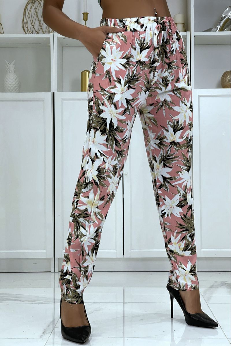 Pantalon fluide rose à motif floral B-10 - 1