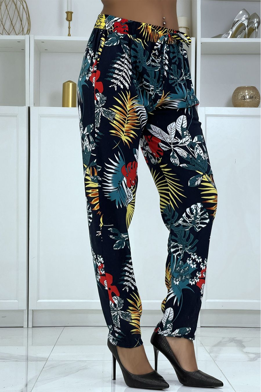 Fluid navy pants with floral pattern B-5 - 2