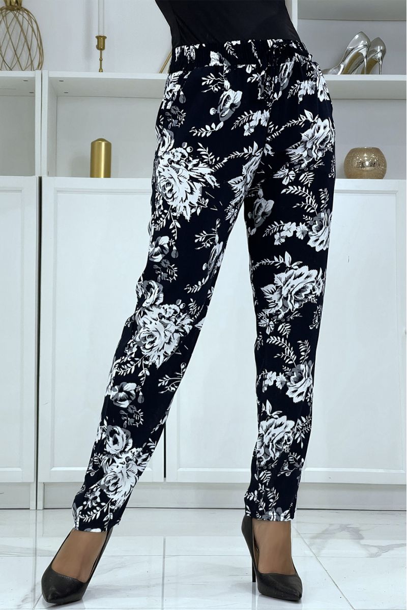Fluid cigarette pants in navy blue with floral print B-35 - 1