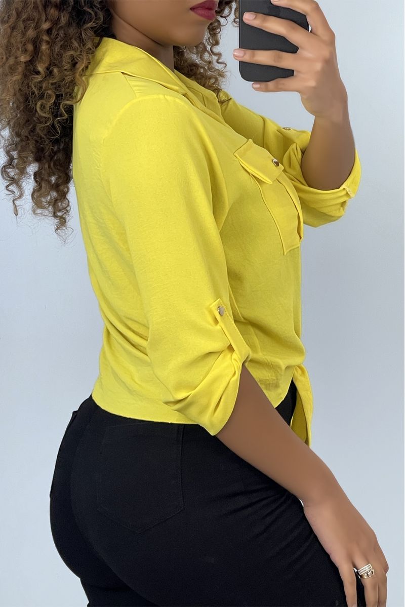Chemise jaune qui se noue à boutons dorés - 4 Chemise jaune qui se noue à boutons dorés - 4