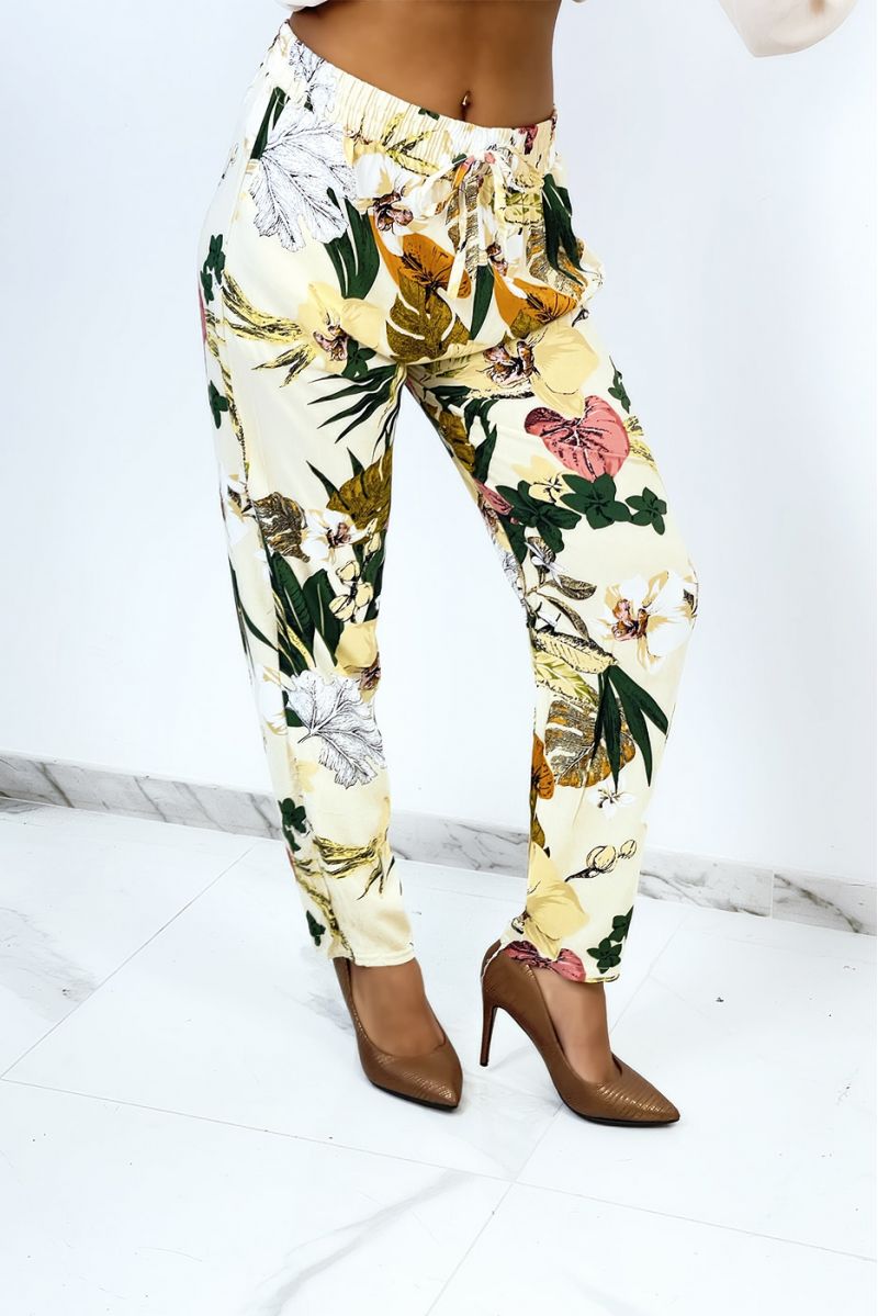 Fluid beige straight-cut pants with large tropical print - 3