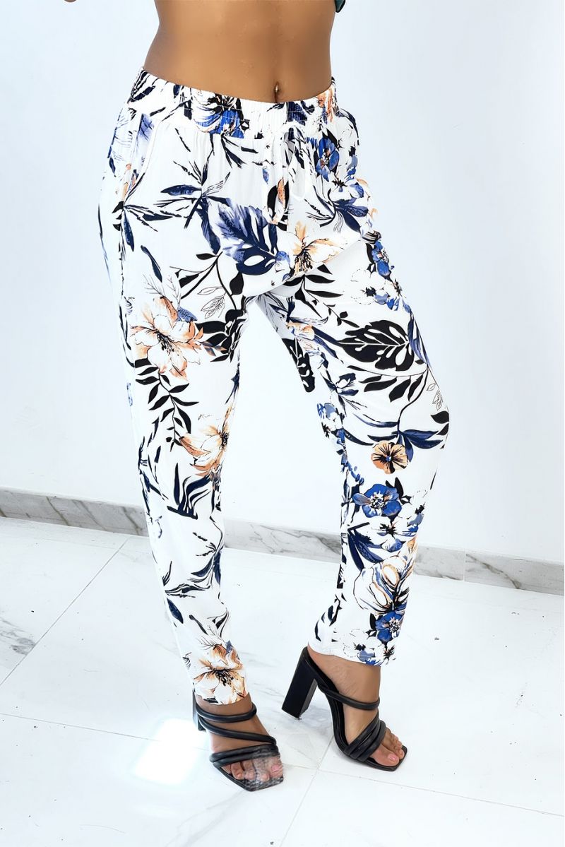 White fluid cigarette trousers with magnificent colorful flowers - 2