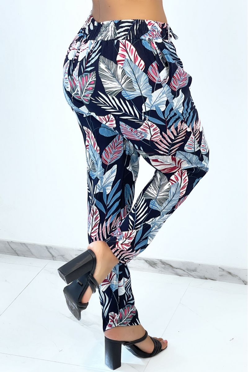 Straight-cut fluid navy pants with multicolored feather print - 3