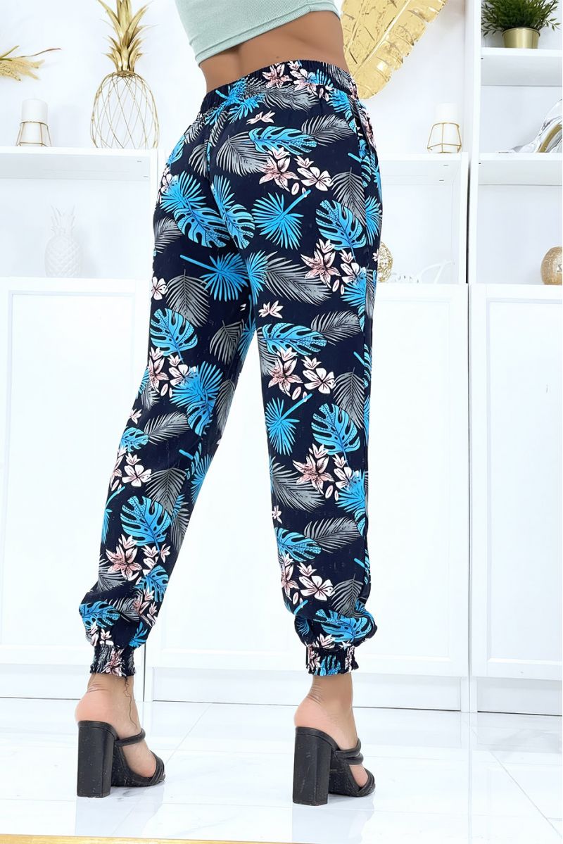 Fluid royal blue feathered trousers with elastic waist and ankles - 3