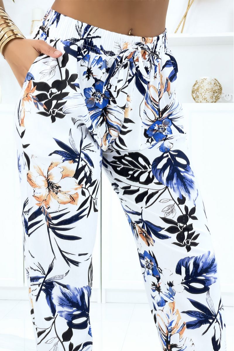 White floral pants, fluid elastic waist and ankles - 4 White floral pants, fluid elastic waist and ankles - 4