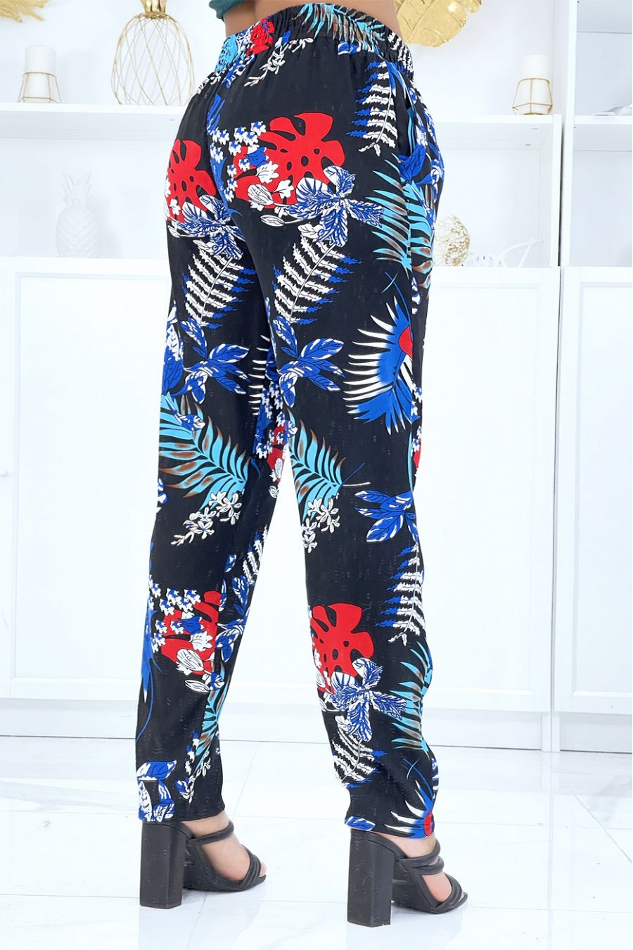 Black foliage trousers, fluid elastic waist and ankles - 3