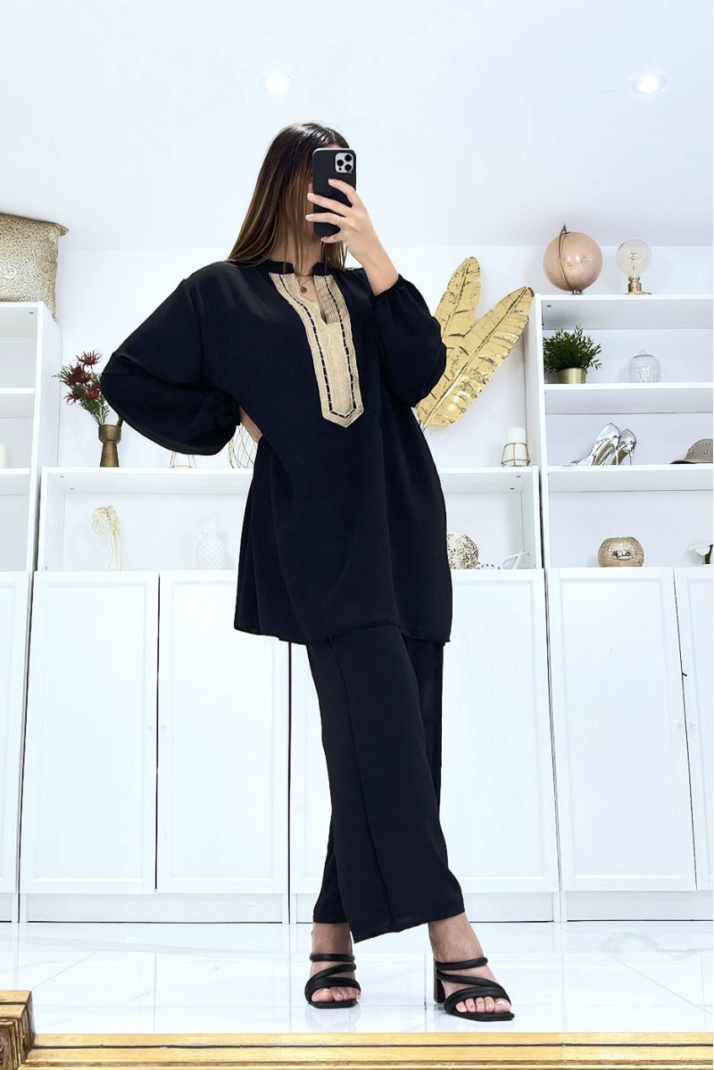 Black tunic and palazzo pants set with gold embroidered collar - 4