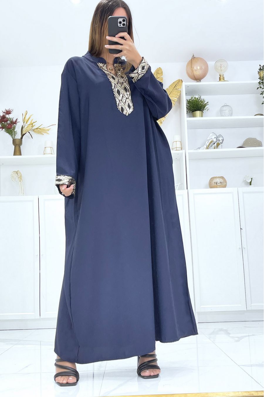 Robe marine à manches longues et sequin aux manches et au col - 1