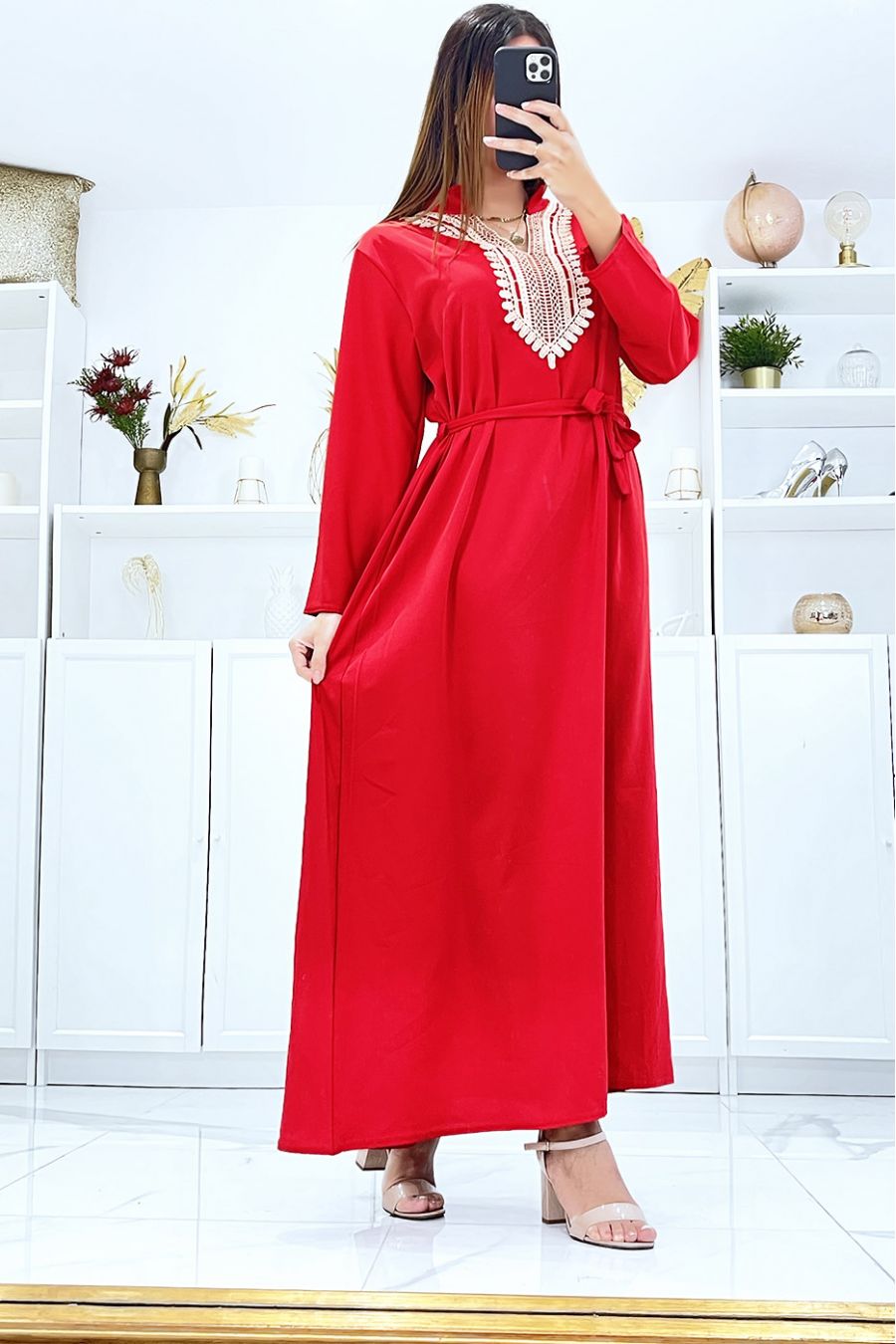 Long red dress with long sleeves and embroidery on the collar - 3