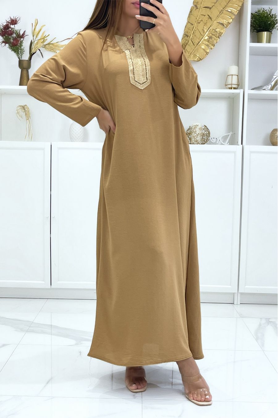 Long camel abaya with long sleeves and gold embroidery on the collar - 2
