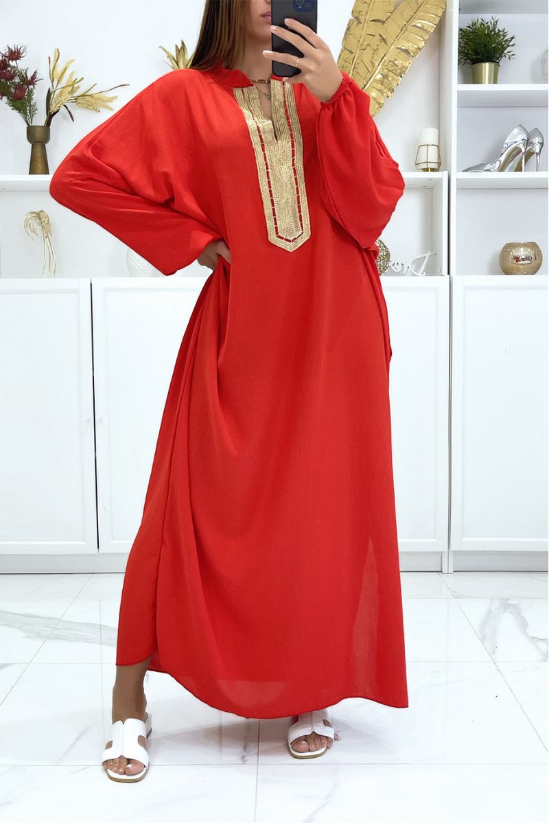 Abaya grande taille rouge à manches bouffantes et broderie dorée au col - 3 Abaya grande taille rouge à manches bouffantes et broderie dorée au col - 3