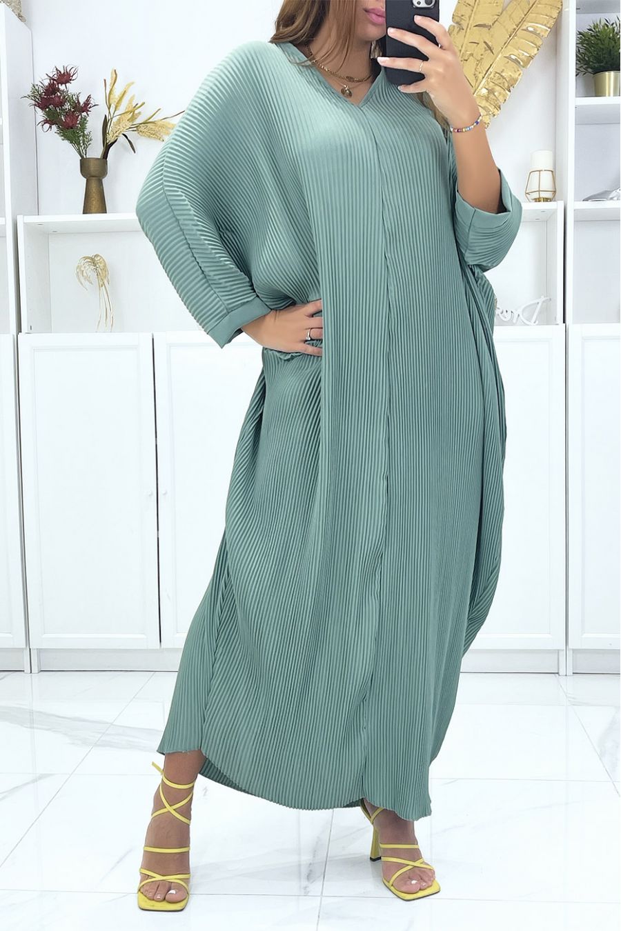 Plus size dress with sea green batwing sleeves - 2
