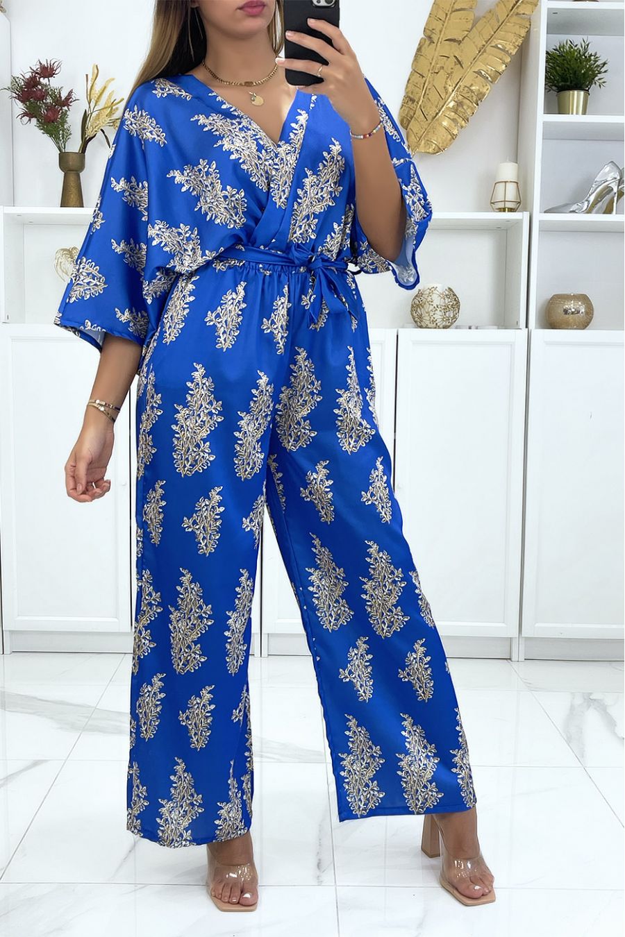 Royal satin jumpsuit with golden branch pattern - 2