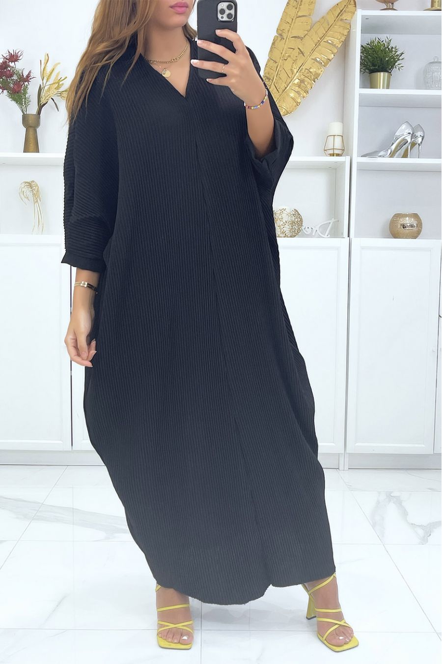 Robe grande taille à manches longues noires - 3