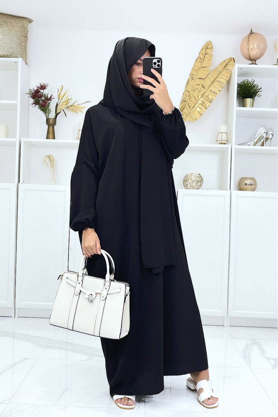 Abaya noire avec voile intégré pas chère couleur vitaminée - 2