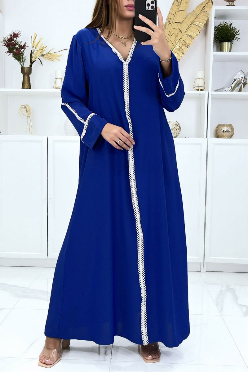 Longue abaya royal très ample avec dentelle aux manches et à l'avant - 2 Longue abaya royal très ample avec dentelle aux manches et à l'avant - 2