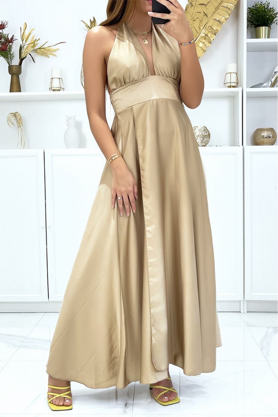 Long camel satin dress with collar ties - 3