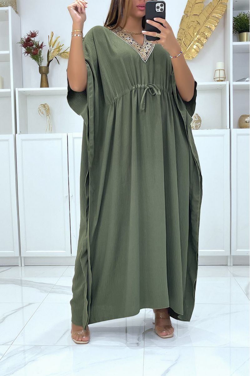 Long khaki abaya V-neck golden pattern adjustable at the waist - 3 Long khaki abaya V-neck golden pattern adjustable at the waist - 3