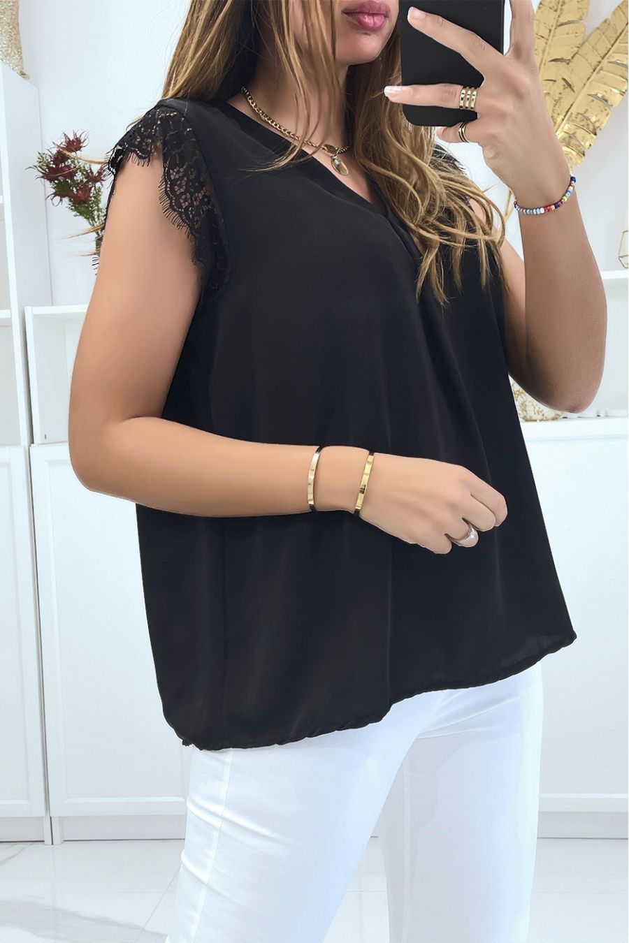 Black satin blouse in V flight with lace on the shoulders - 1