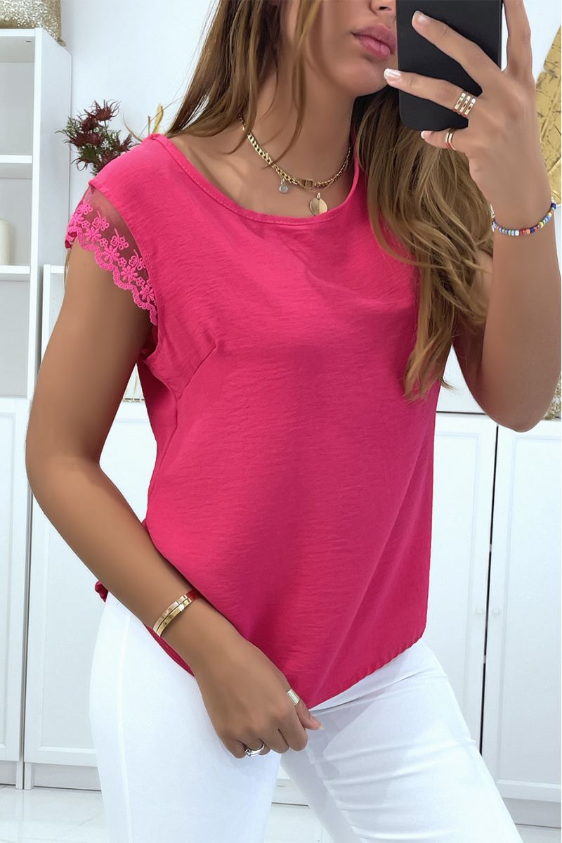 Fuchsia sleeveless blouse with lace on the back and shoulders - 2