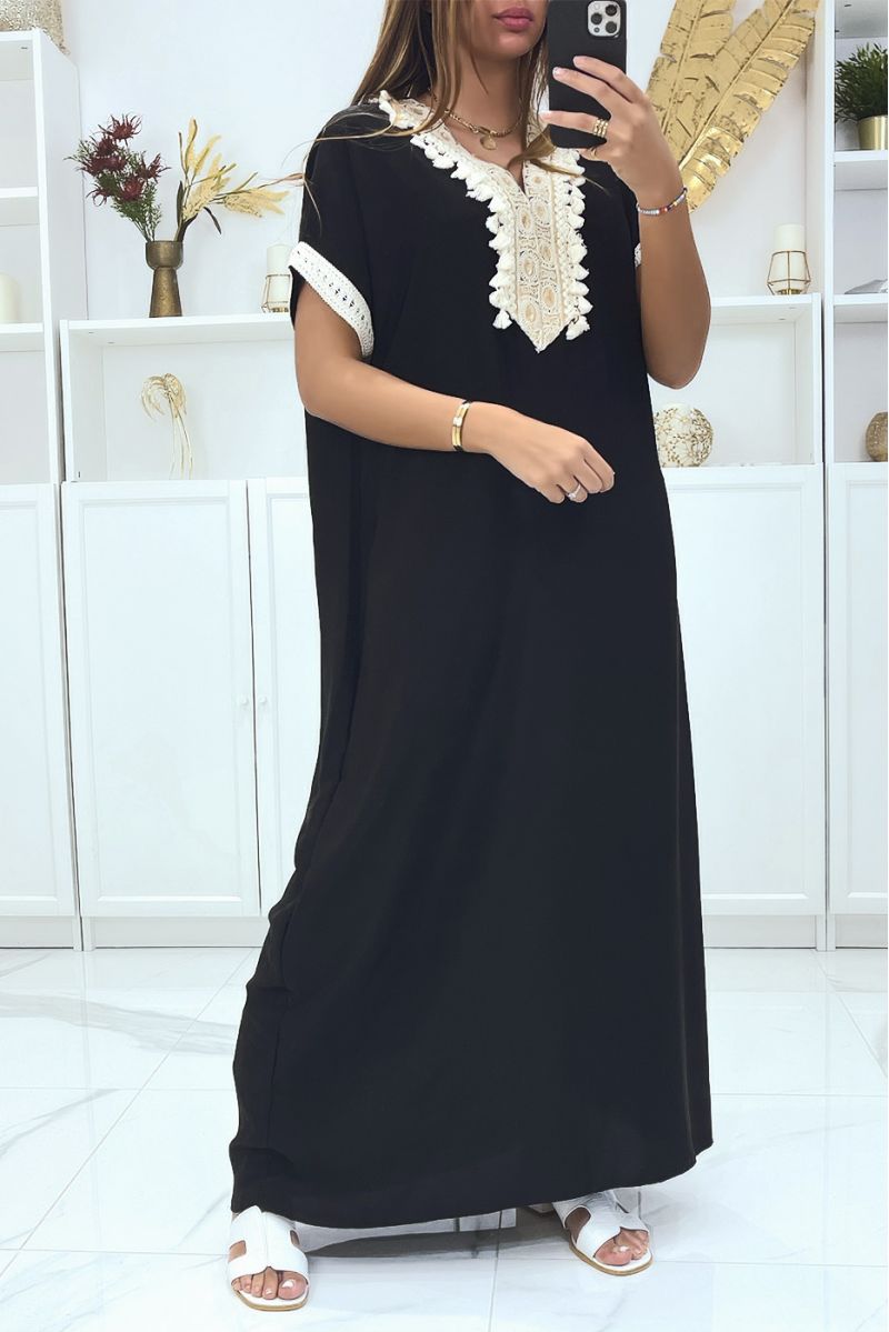 Lange zwarte mouwloze jurk met borduursel - 1