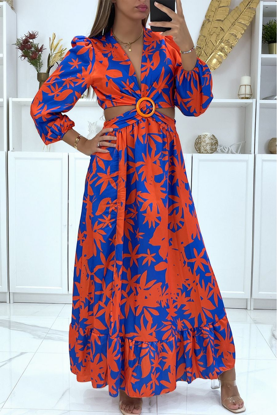 Longue robe satiné et croisé motif fleuris royal et orange  - 2