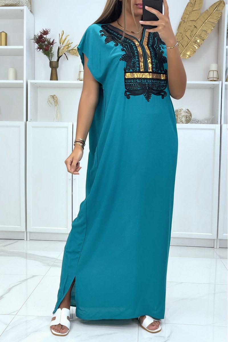 Long dress, green djellaba with sequined details and oriental pattern with gold thread - 1