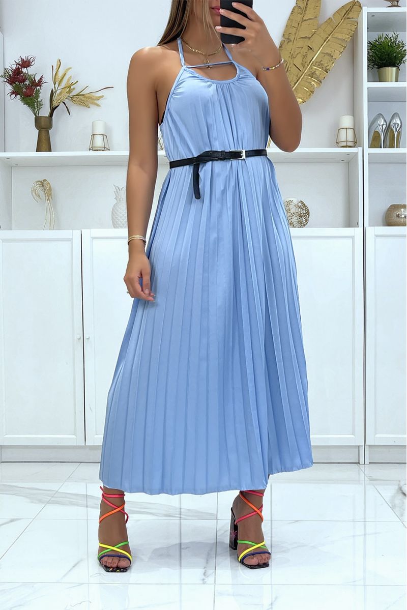 Longue robe plissé turquoise à bretelle avec ceinture - 1