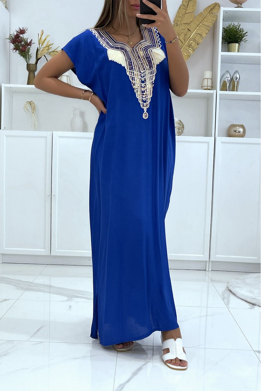 Lange jurk, koninklijke djellaba met lovertjesdetails en oosters patroon met gouddraad - 3